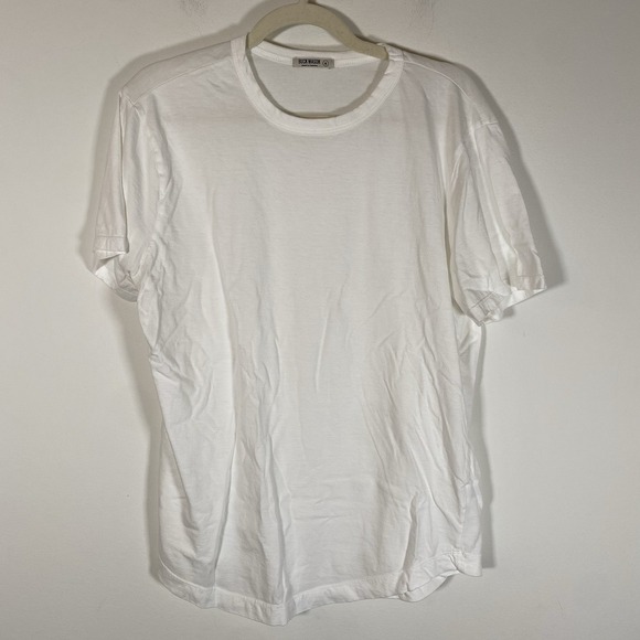Buck Mason T-Shirt Mens Curve Hem Cotton Blend White SS Made USA Crew Neck M EUC - Picture 1 of 9